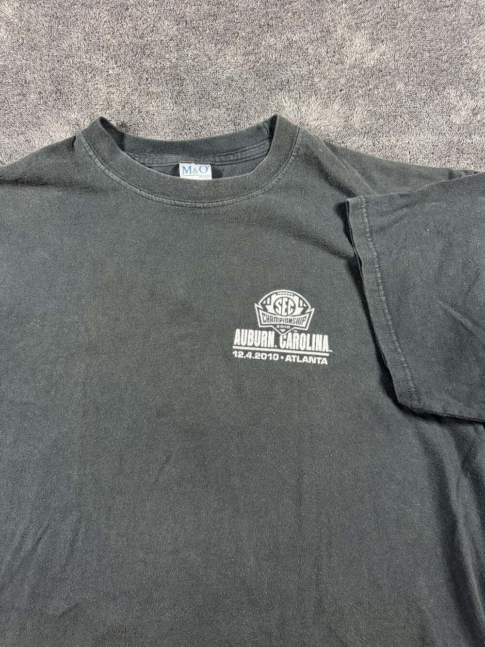 SEC Championship 2010 T-Shirt Size L Black Auburn Tigers Carolina Gamecocks